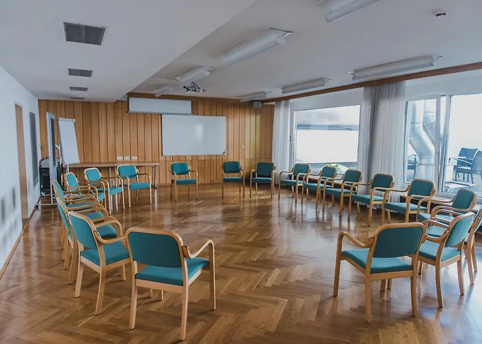 Bildungshaus St. Hippolyt Sankt Poelten