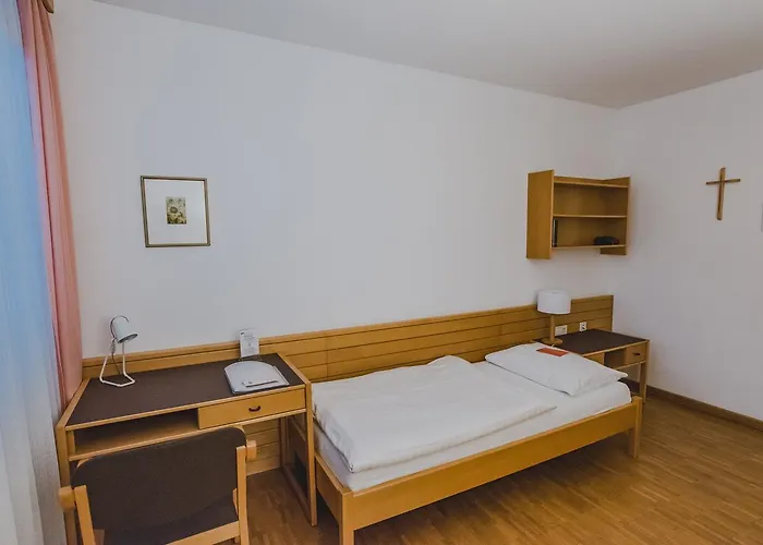 Hotel Bildungshaus St. Hippolyt *